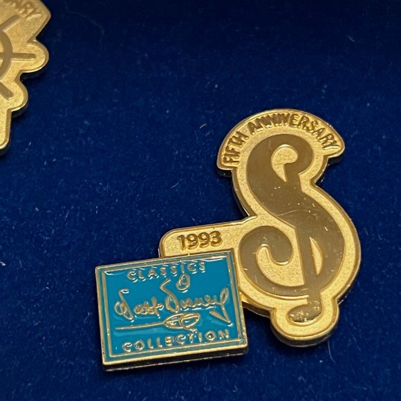 1997 Walt Disney Classics Collection (WDCC) - 5 Pin Set - Fifth Anniversary - Picture 6 of 10